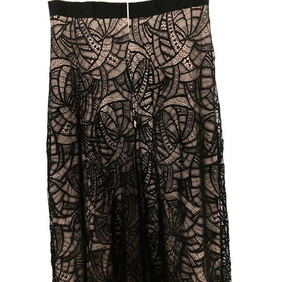 Nha Khanh Isabella Dress Lace Short Sleeve Maxi Gown Colorblock Black White 0 - Picture 5 of 10